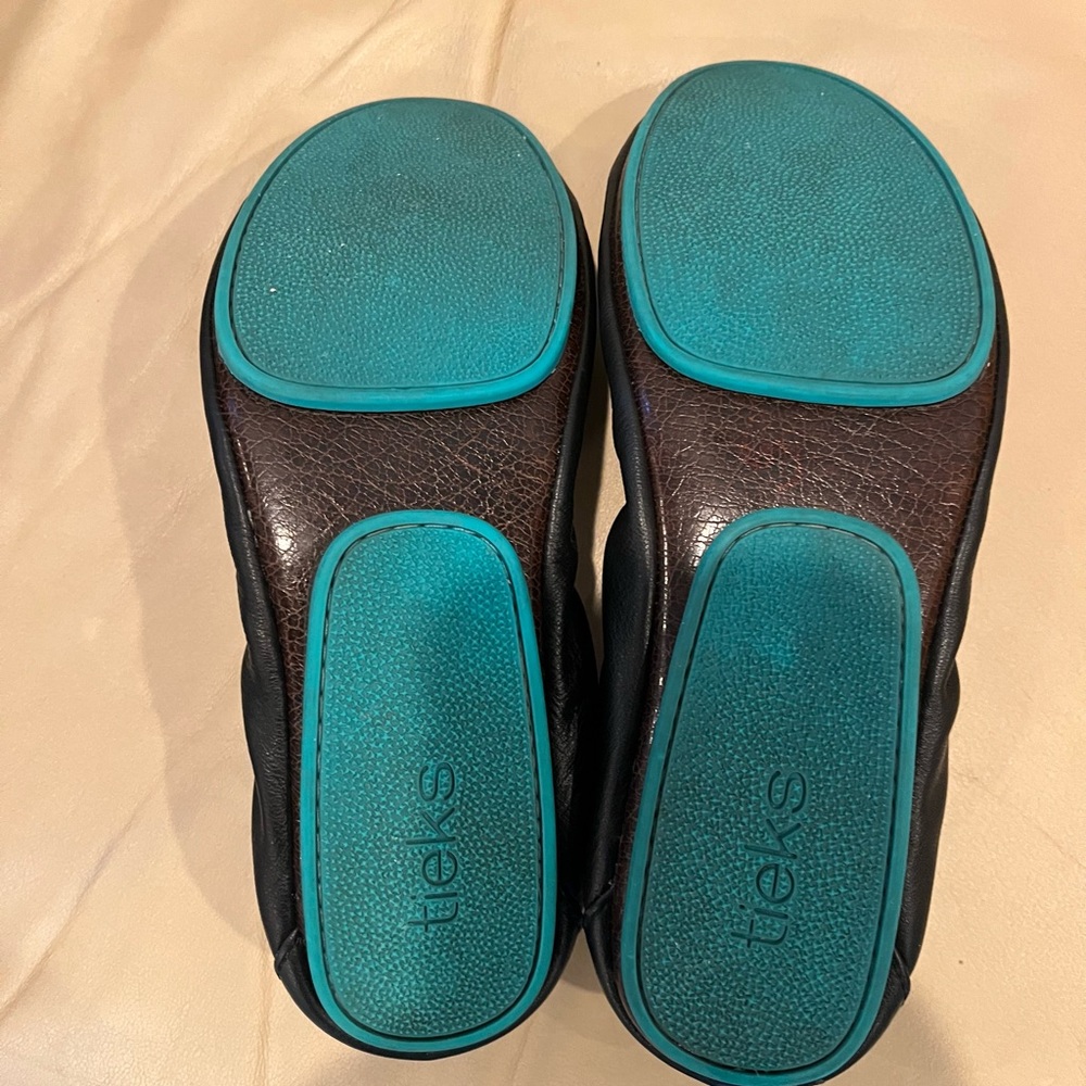 Tieks Black Leather Ballet Flats with Teal Tab Size 8 AS IS - Picture 6 of 8